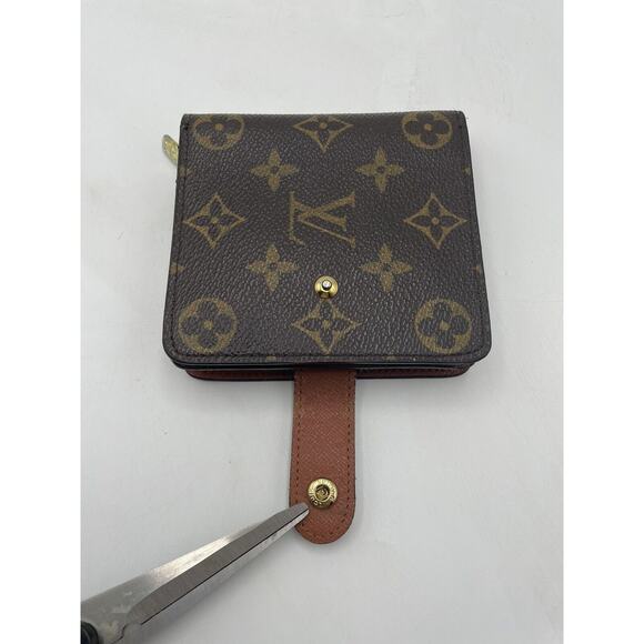 Louis Vuitton Monogram Compact Zip Bifold Wallet/4X0248 - Picture 10 of 15